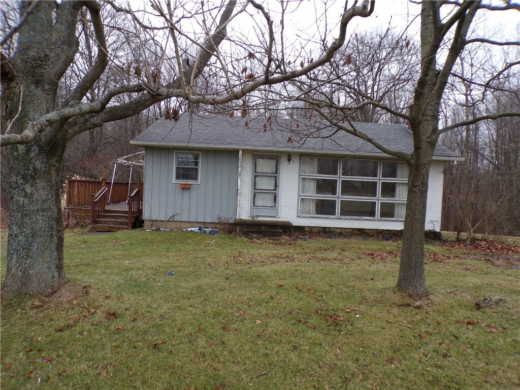 Property Photo:  8733 6N Route  PA 16401 