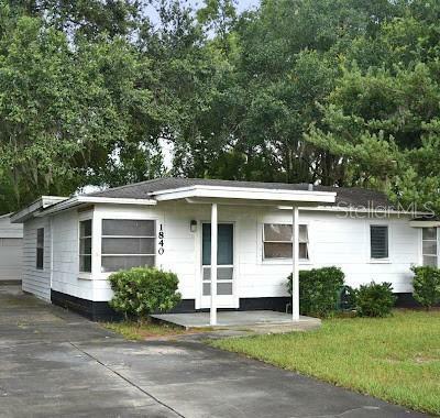 Property Photo:  1840 Anzle Avenue  FL 32789 