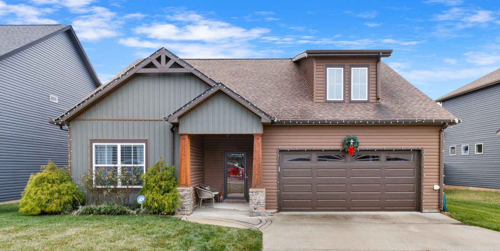 Property Photo: 1154 Eagles Bluff Dr TN 37040