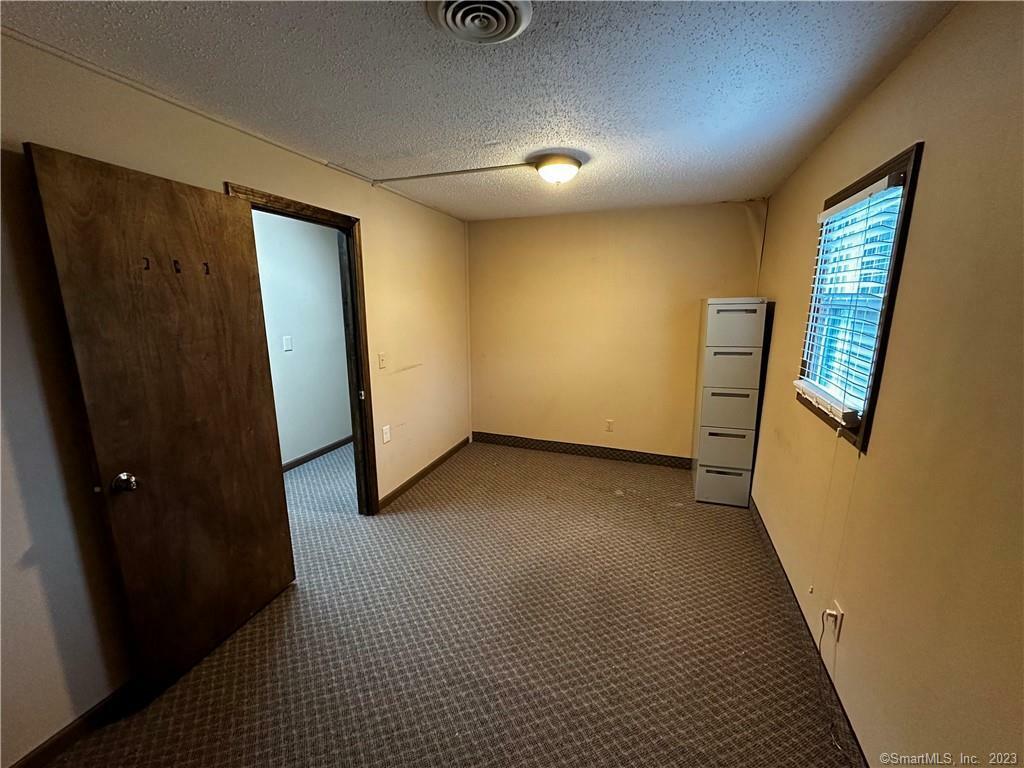 Property Photo:  380 South Center Street 2D  CT 06096 