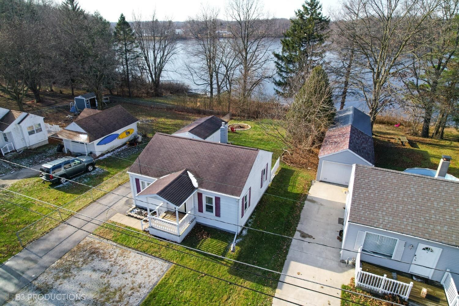 Property Photo: 904 Park Street IN 46350