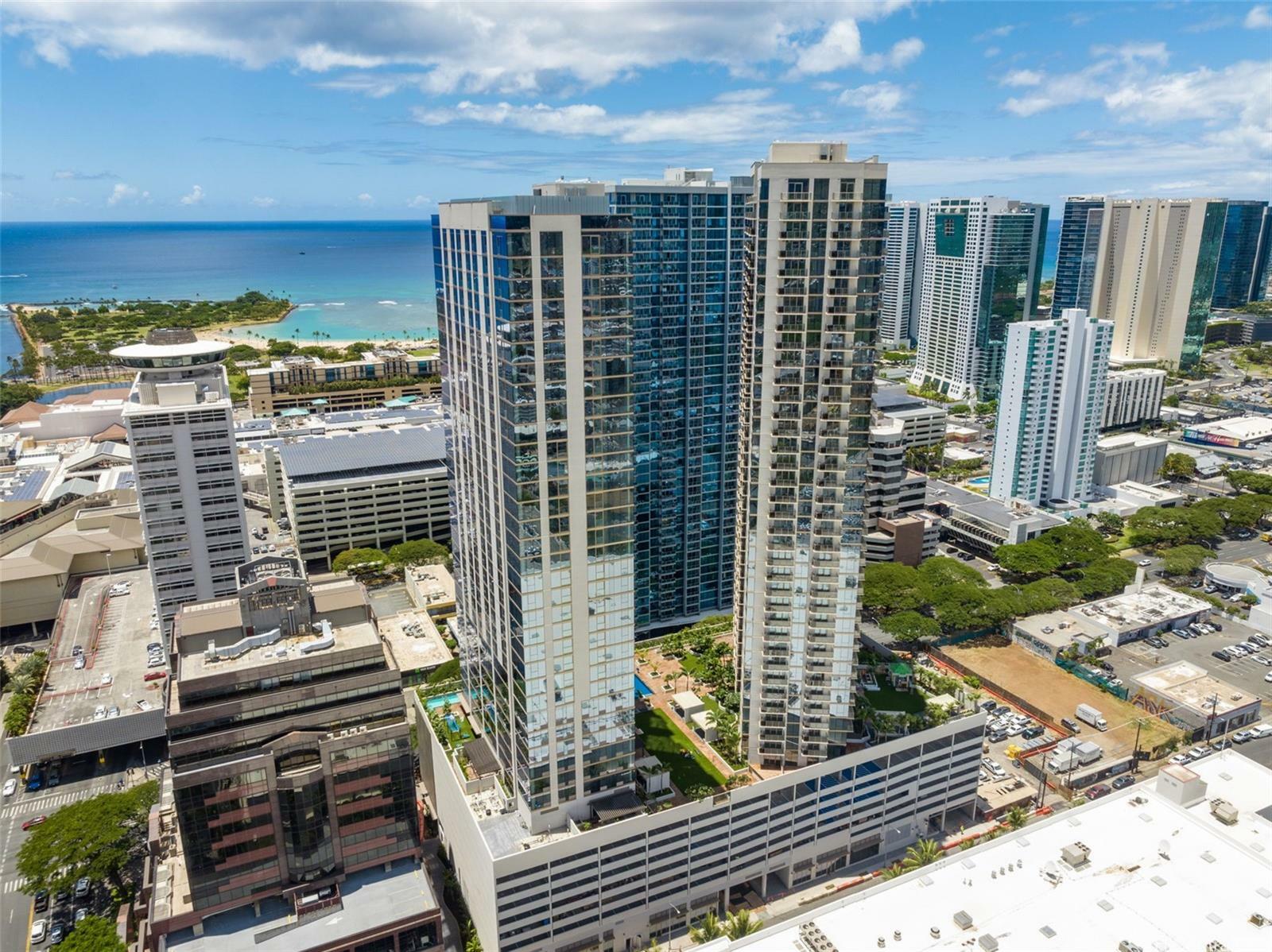 Property Photo:  1390 Kapiolani Boulevard 3709  HI 96814 