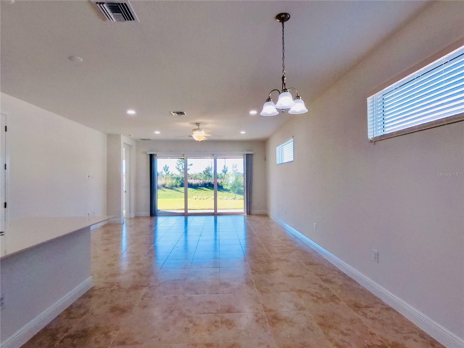 Property Photo:  8153 Sternway Road  FL 34240 