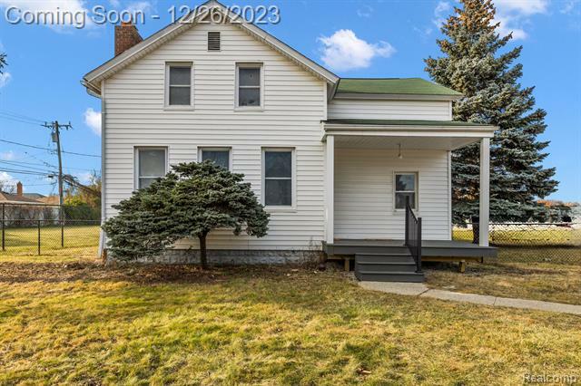 Property Photo:  21431 Crusade Avenue  MI 48021 