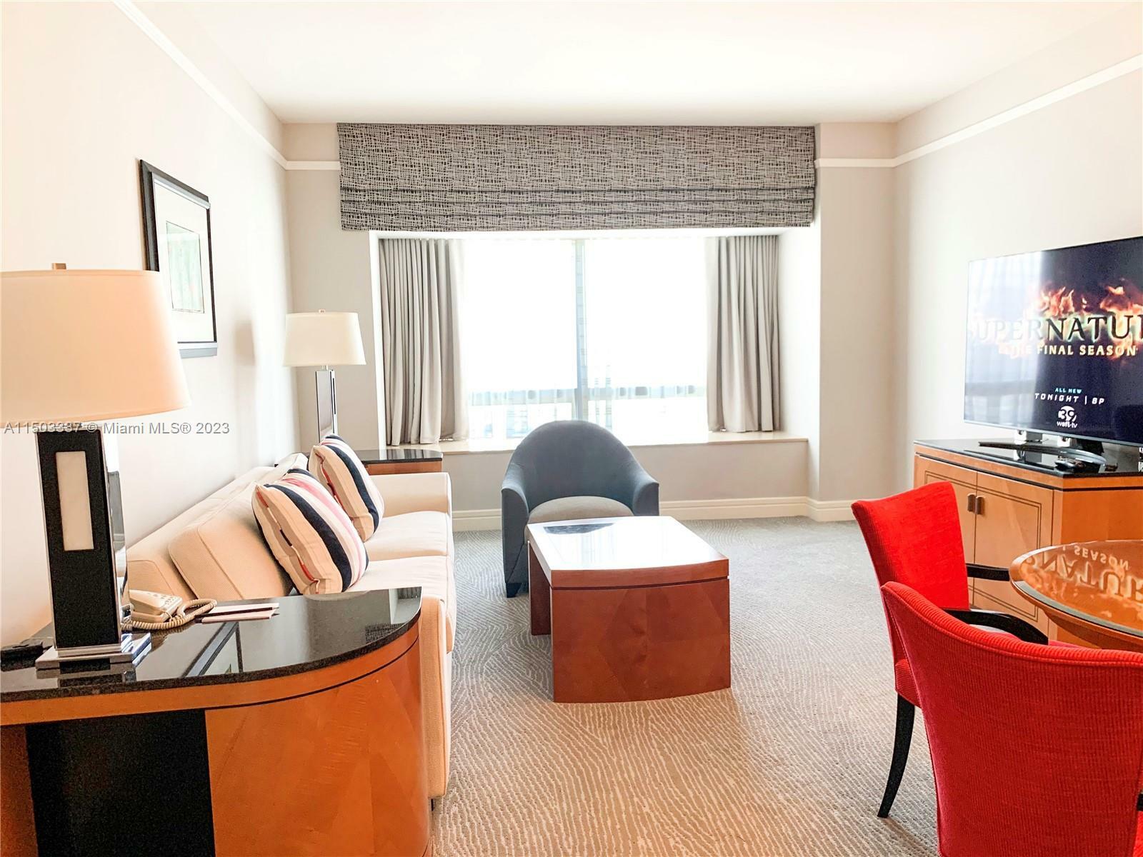 Property Photo:  1435 Brickell Ave 3210  FL 33131 