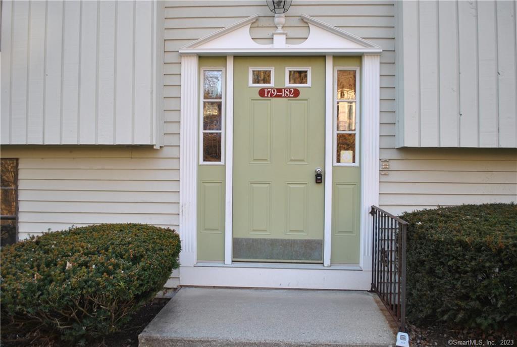 Property Photo: 179 Aspetuck Village 179 CT 06776