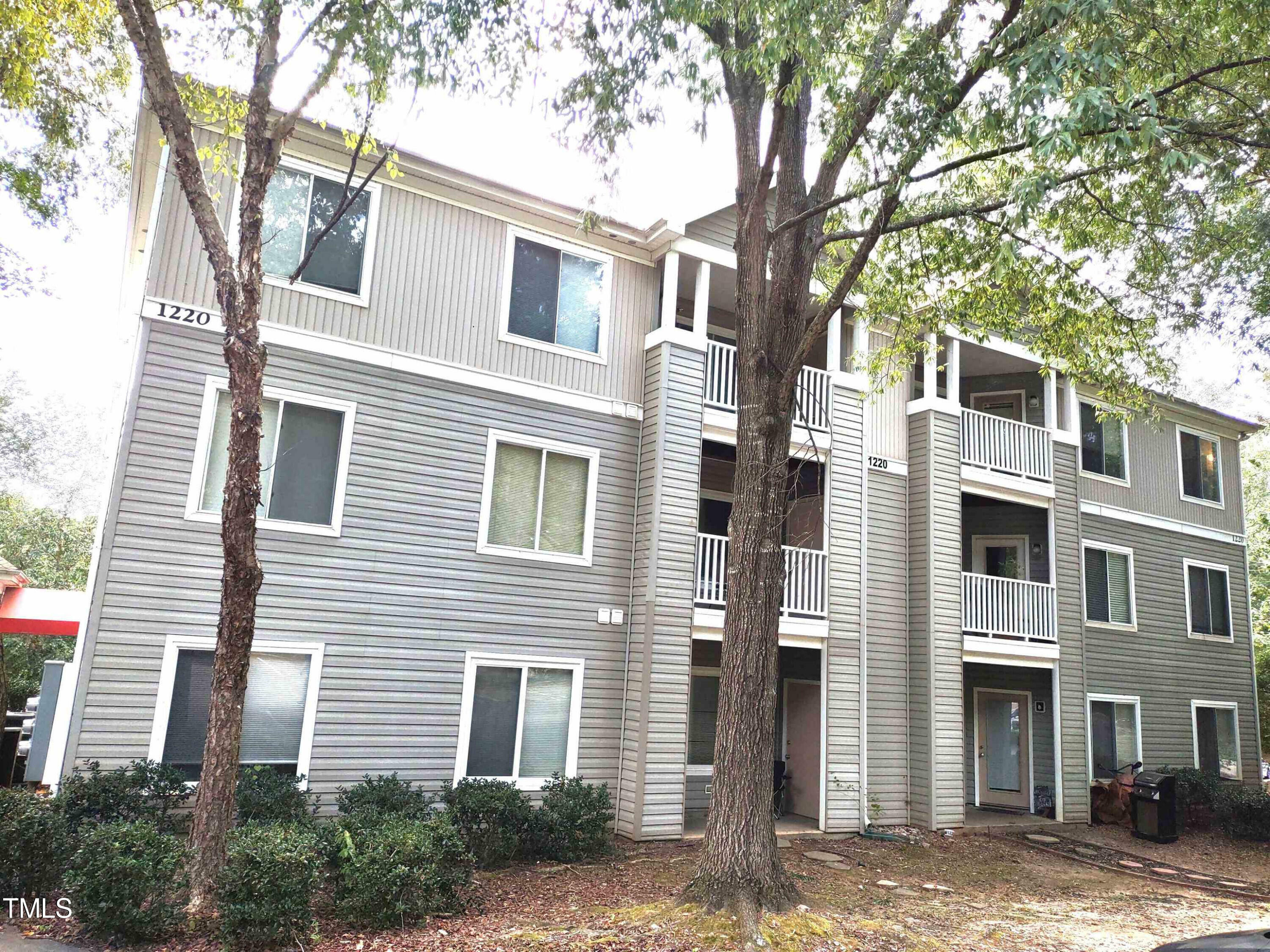 Property Photo:  1220 University Court 202  NC 27606 