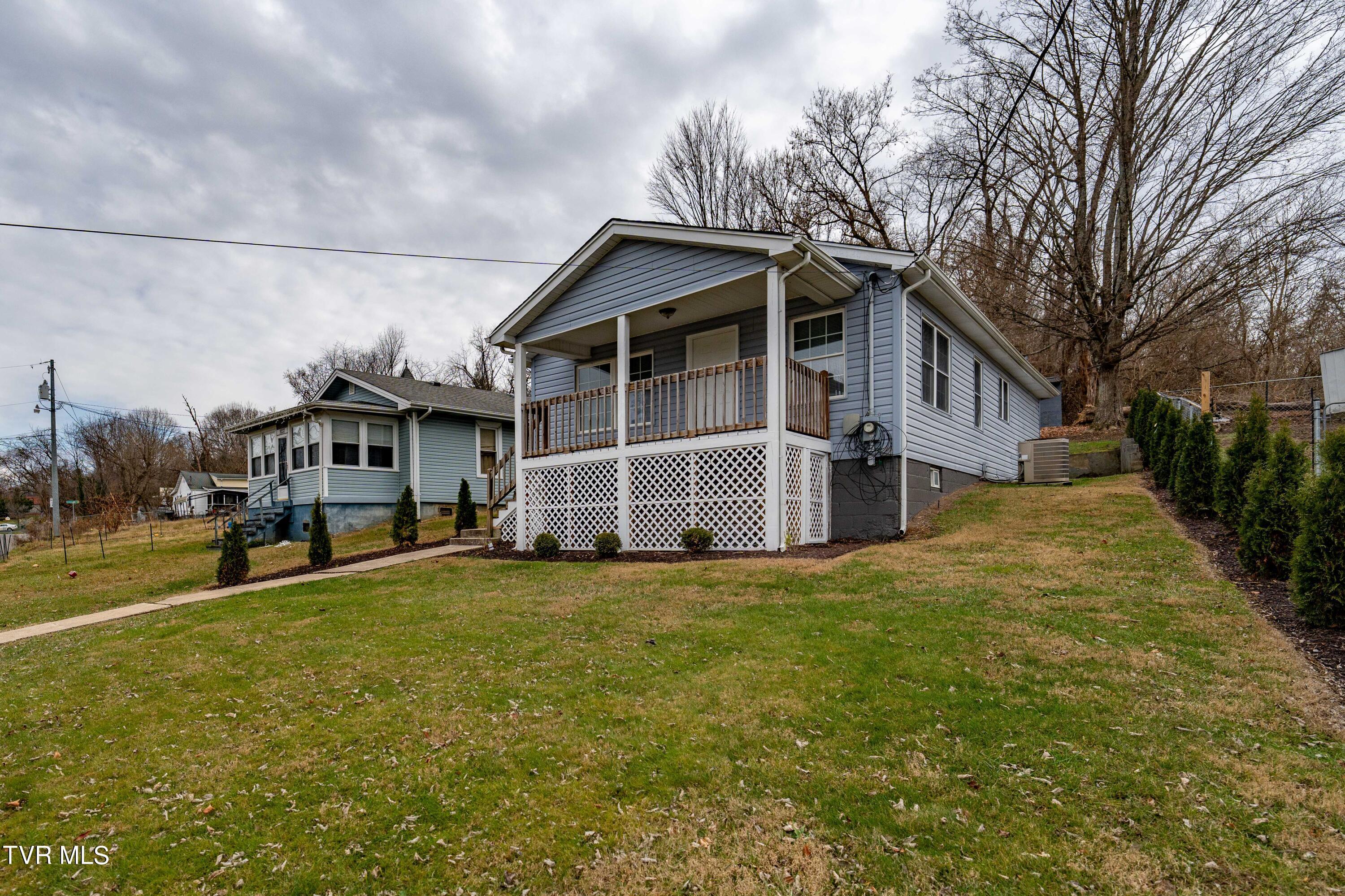 Property Photo: 1029 Heather Road VA 24201