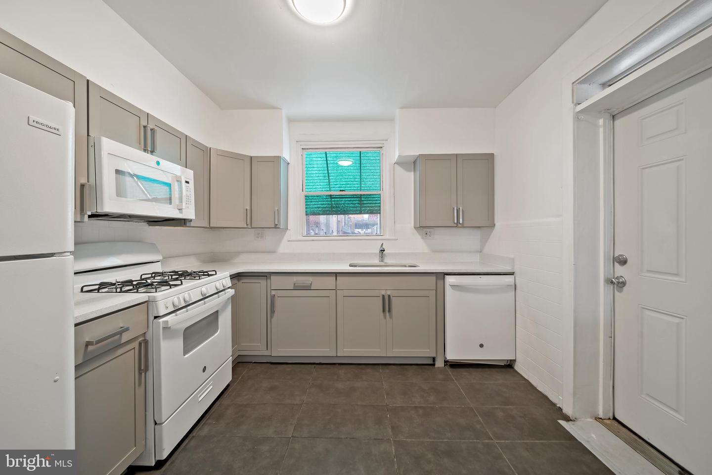 Property Photo: 2342 S 24th Street PA 19145