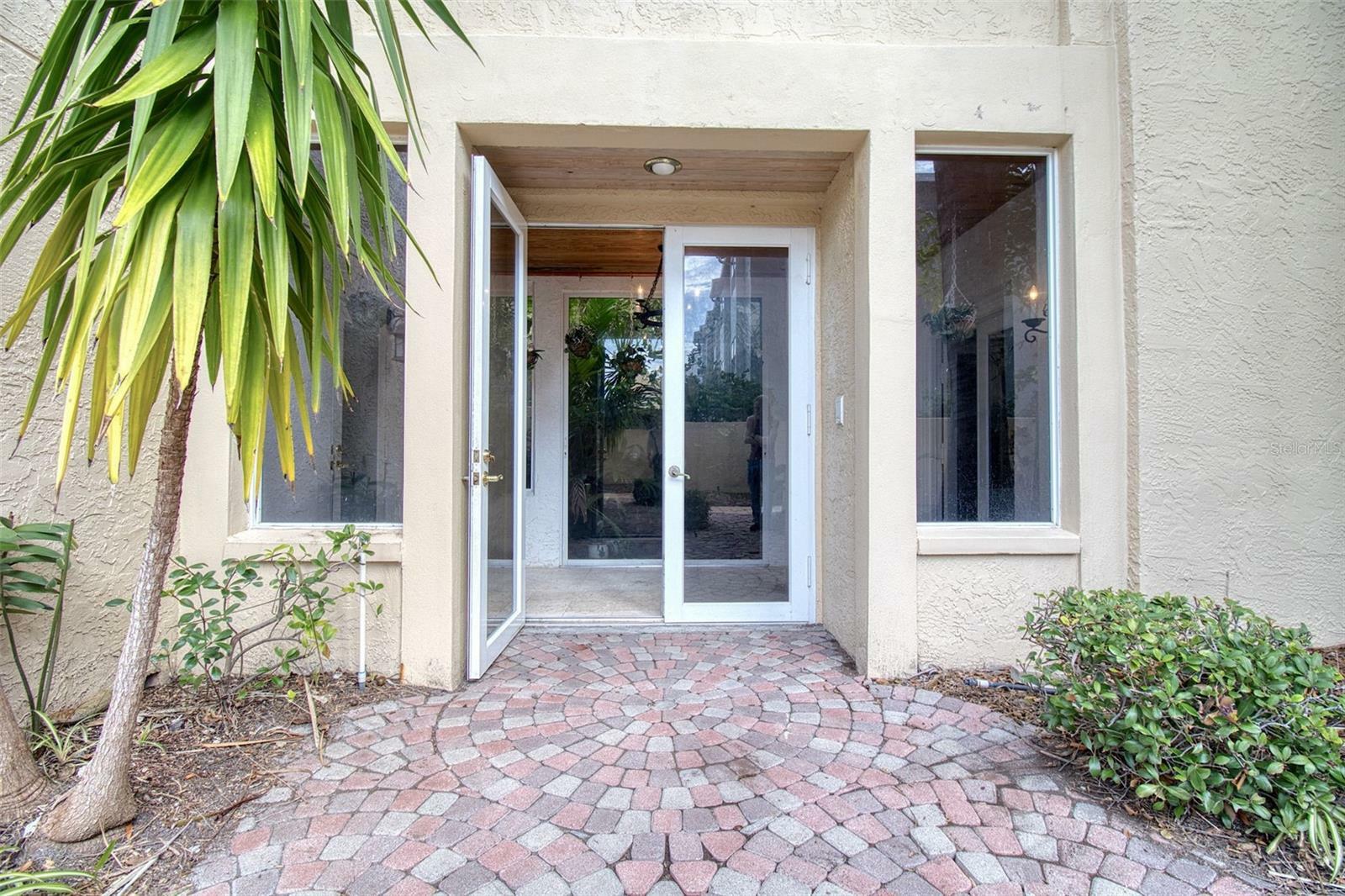 Property Photo:  487 Pinellas Bayway S 107  FL 33715 