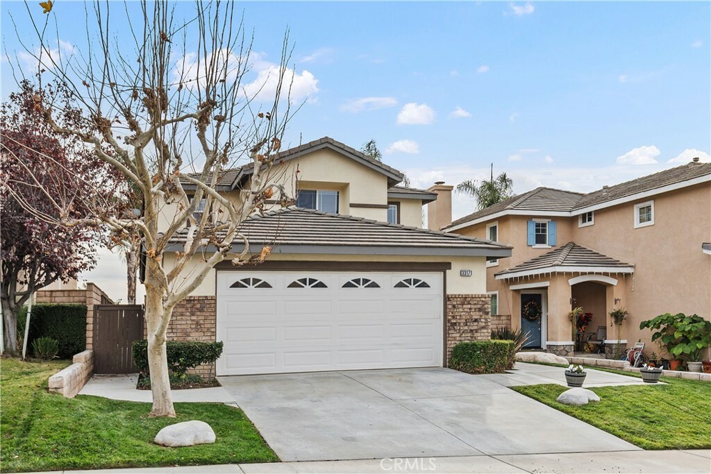 Property Photo:  33171 Eagle Point Drive  CA 92399 