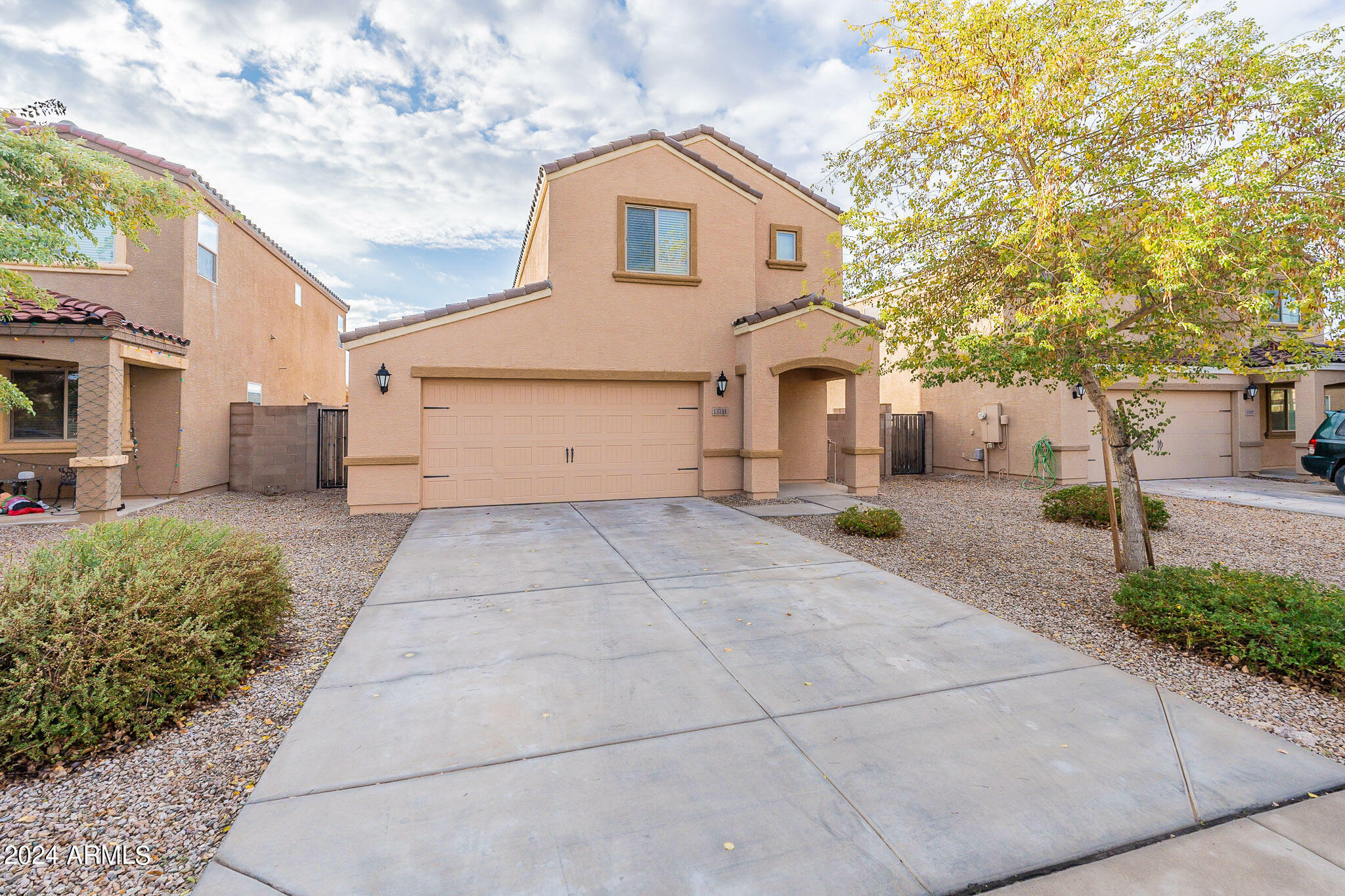 Property Photo:  13111 E Desert Lily Lane  AZ 85132 