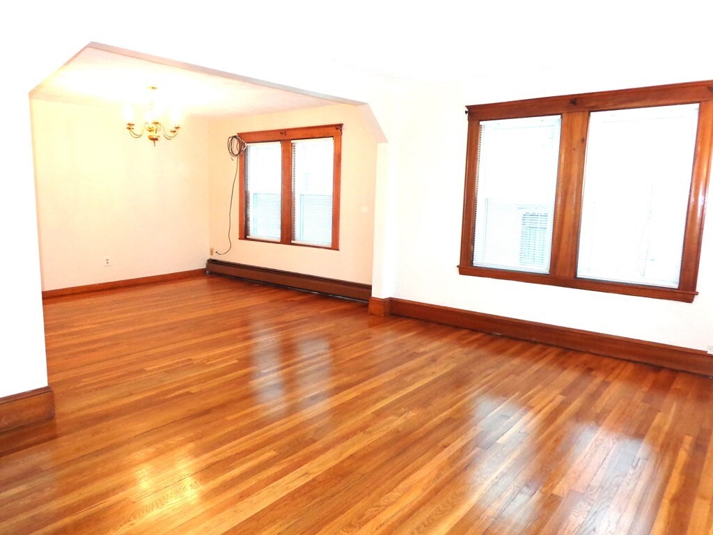 Property Photo:  61 Chapman Street 61  MA 02472 