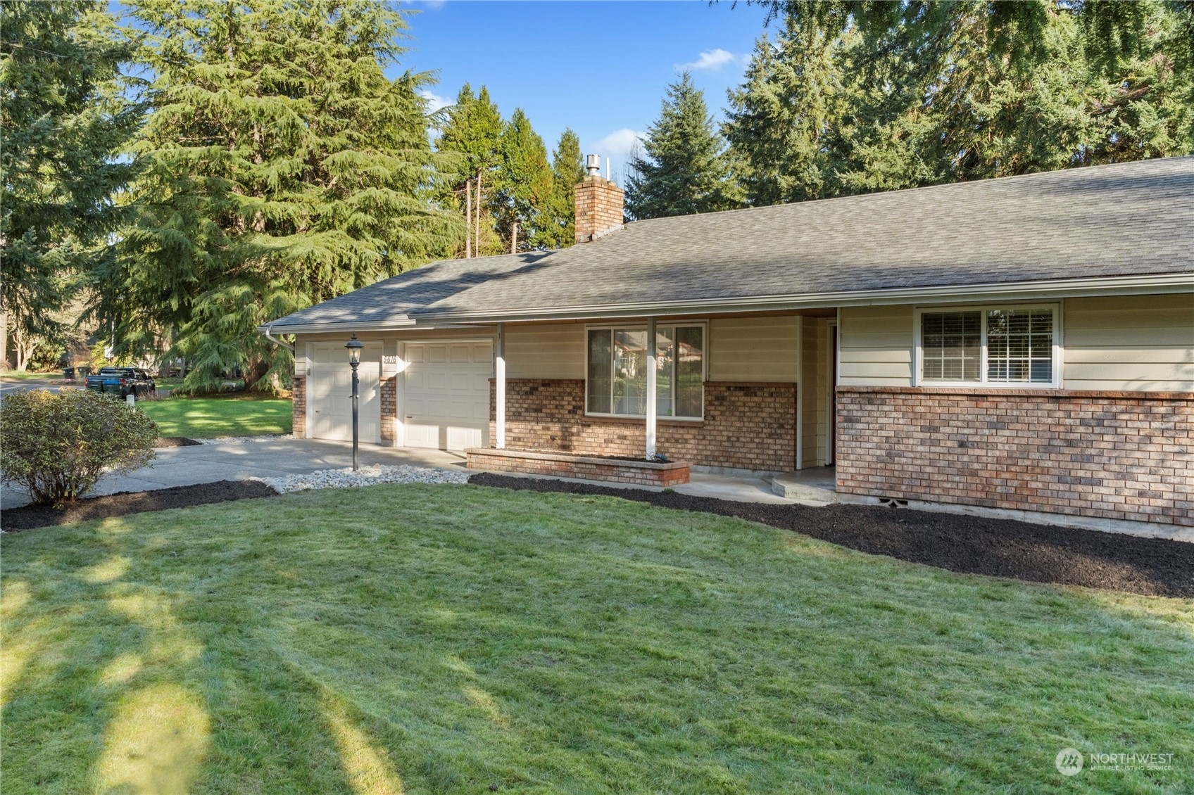 Property Photo:  5616 Donnelly Drive SE  WA 98501 