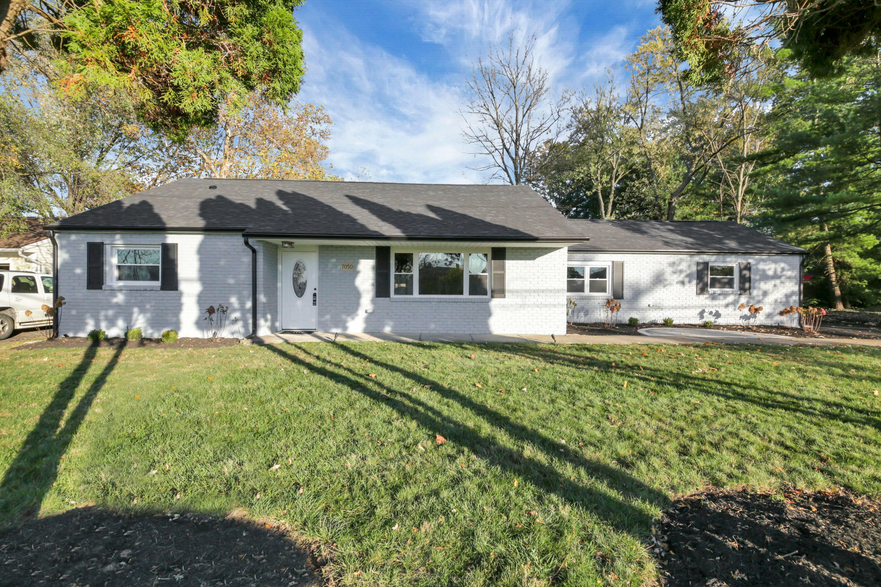 Property Photo: 7050 Westview Drive OH 43085