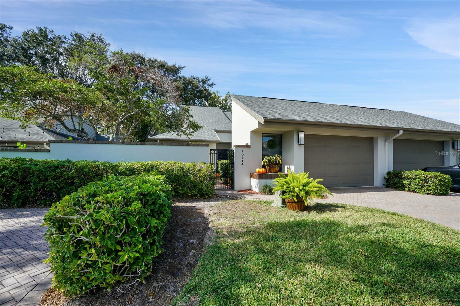 Property Photo:  10614 Andrew Lane  FL 33777 