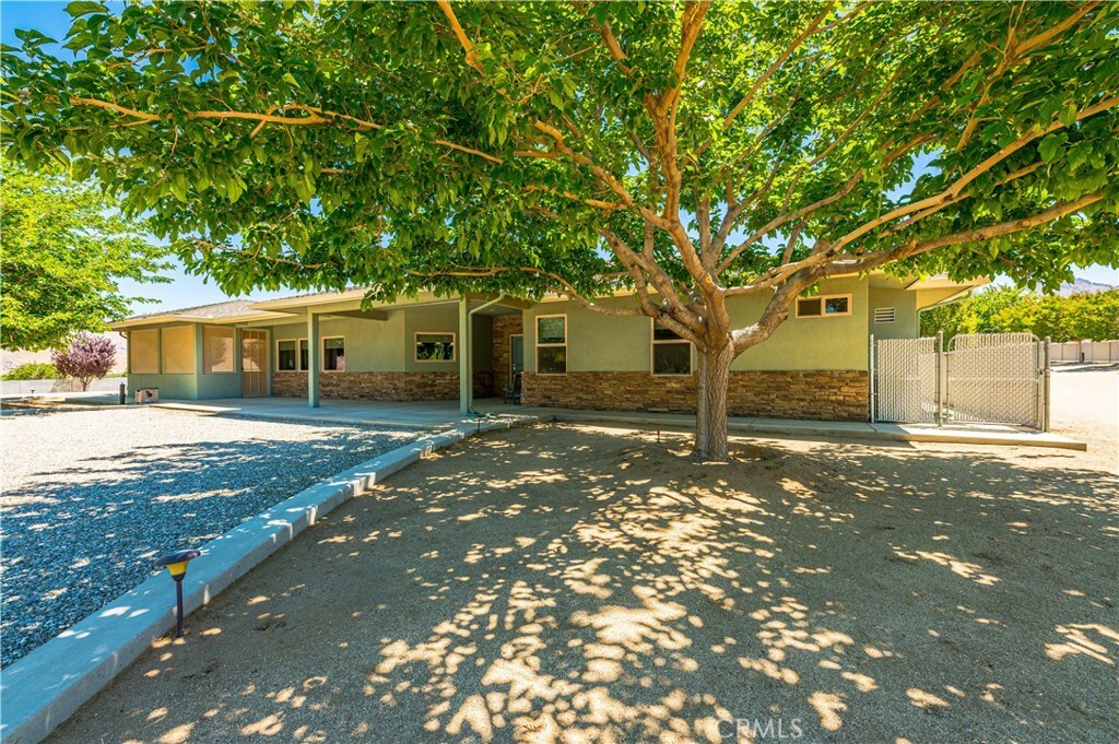 Property Photo:  4768 Ford Street  CA 93240 