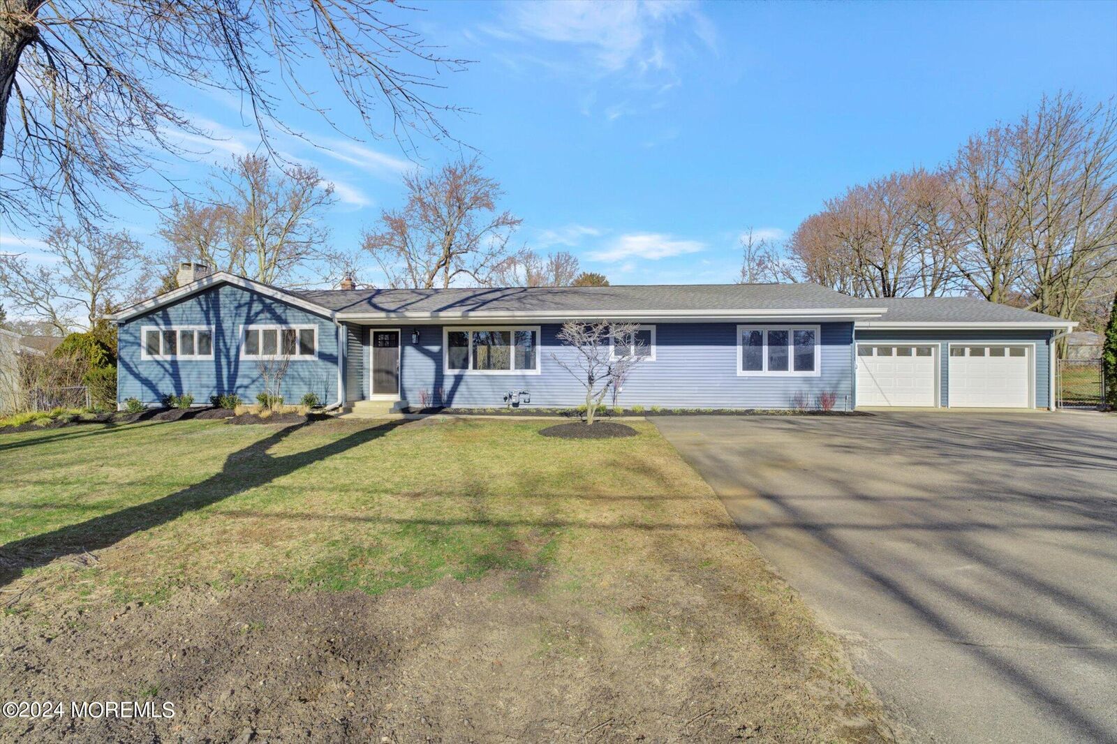 Property Photo:  23 Thayer Drive  NJ 07724 