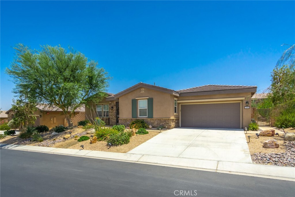 Property Photo: 73743 Picasso Drive CA 92211