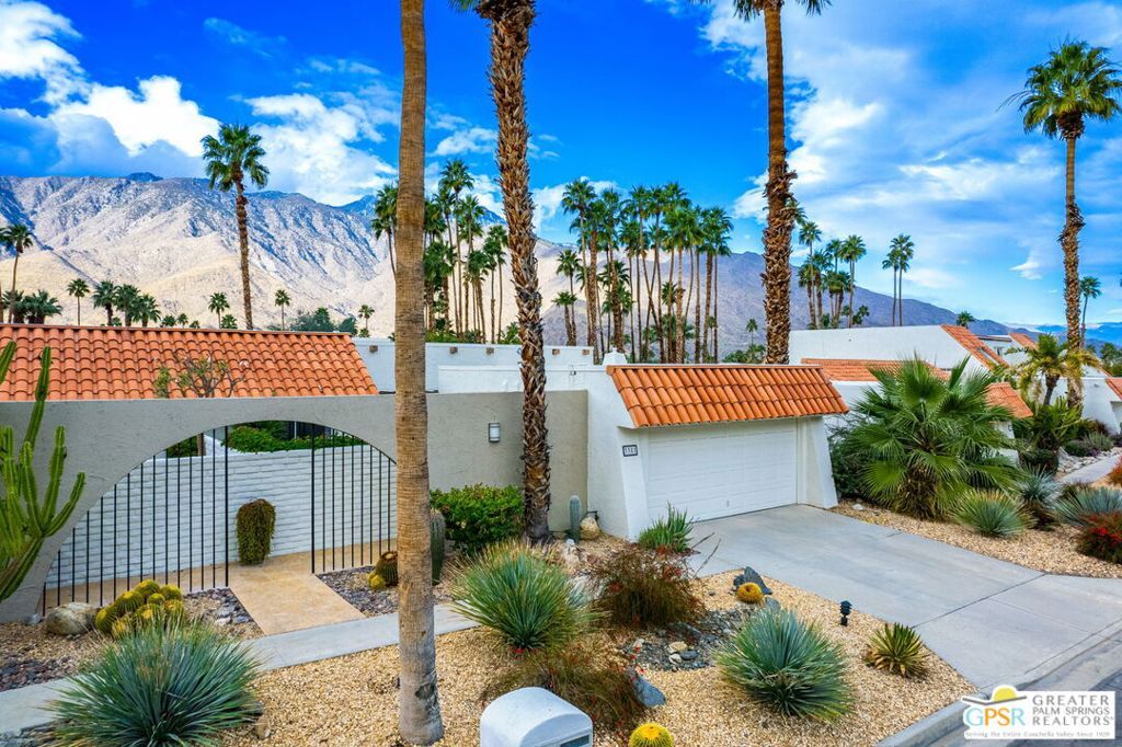 2 bed Palm Springs home for sale 3381 Andreas Hills Drive, Palm