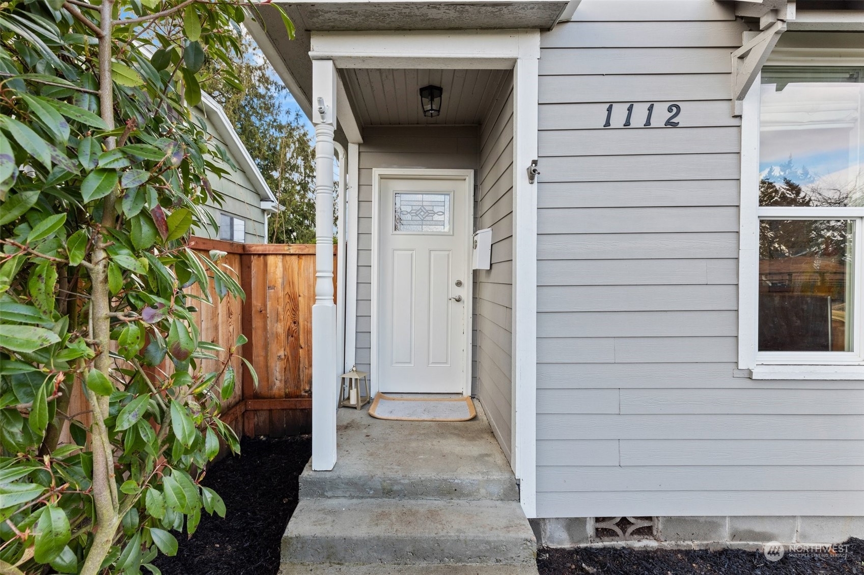 Property Photo:  1112 S Fife Street  WA 98405 