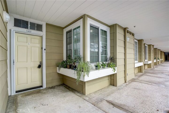 Property Photo:  20331 Bluffside Circle 102  CA 92646 