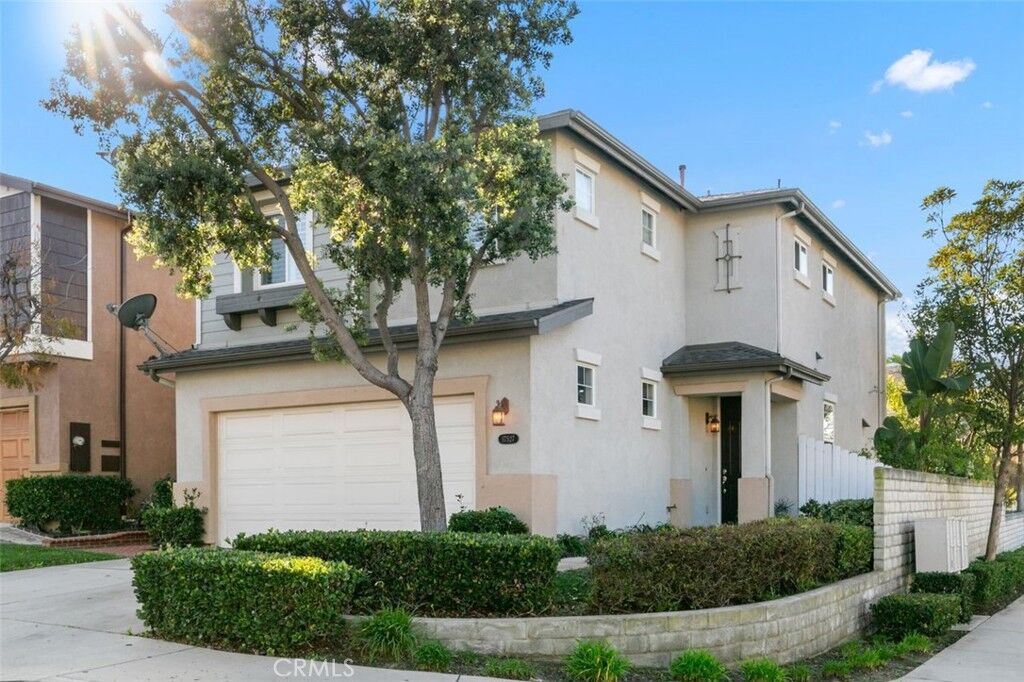Property Photo:  17527 Elderberry Circle  CA 90746