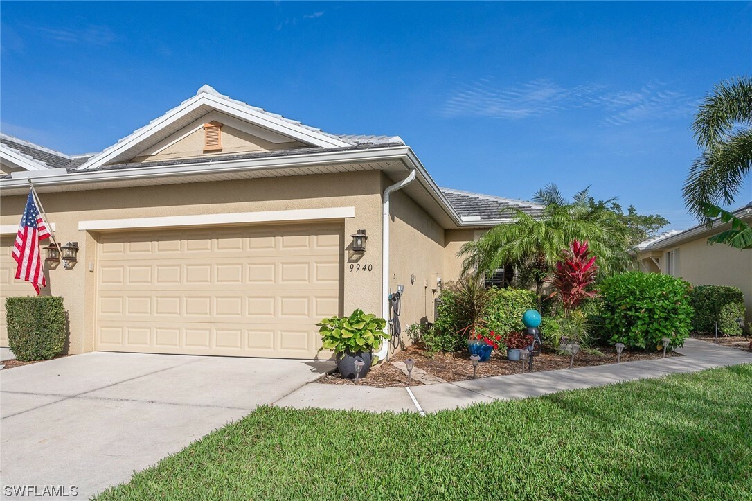 Property Photo:  9940 Palmarrosa Way  FL 33919 