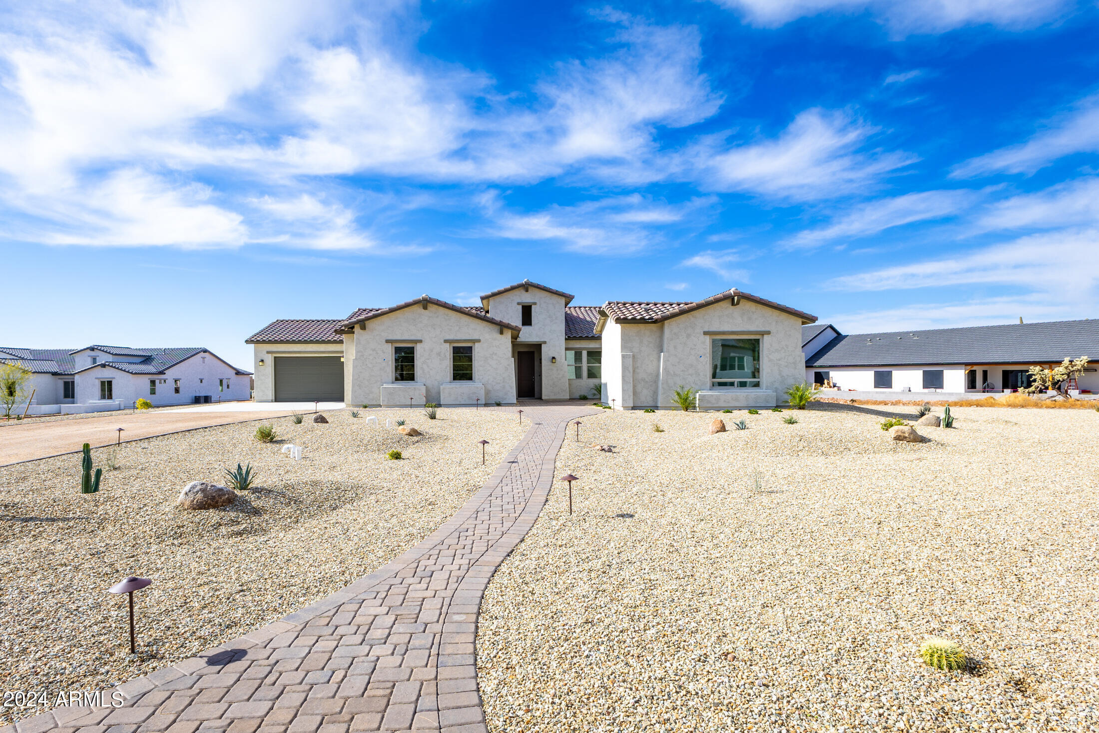 Property Photo: 630 N Star Court AZ 85119