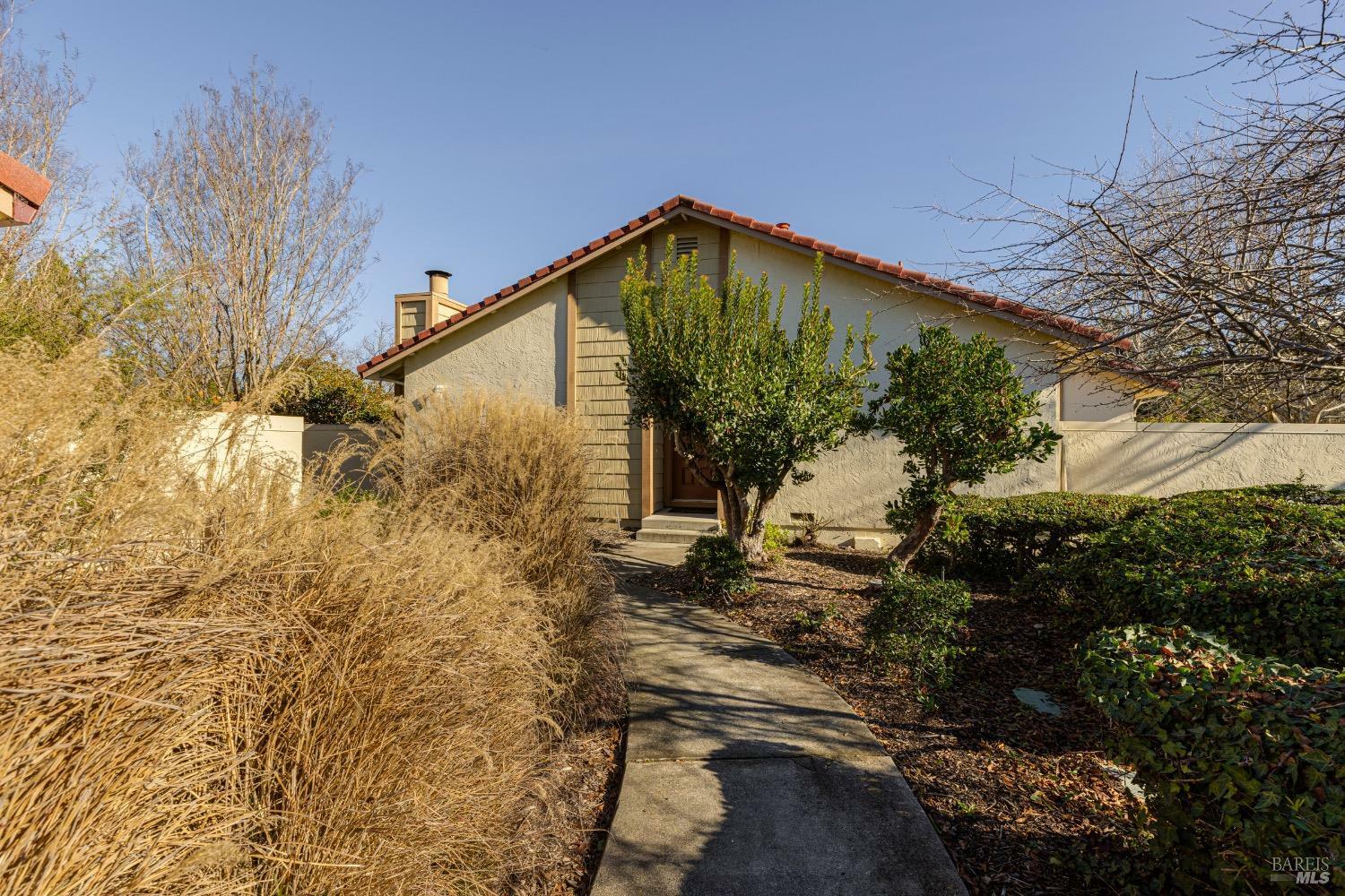 Property Photo:  226 Park Place Drive  CA 94954 