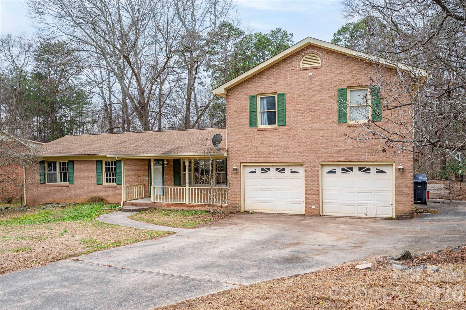 Property Photo:  833 Knowles Drive  NC 28034 