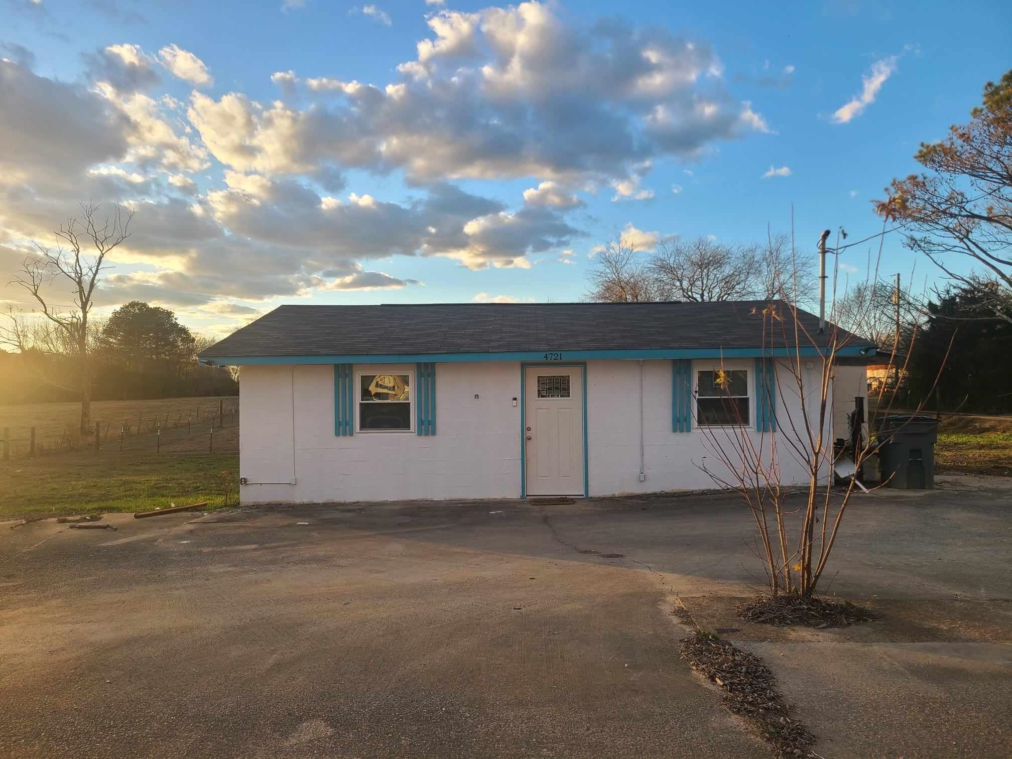 Property Photo:  4721 Co Rd 25  AL 35645 