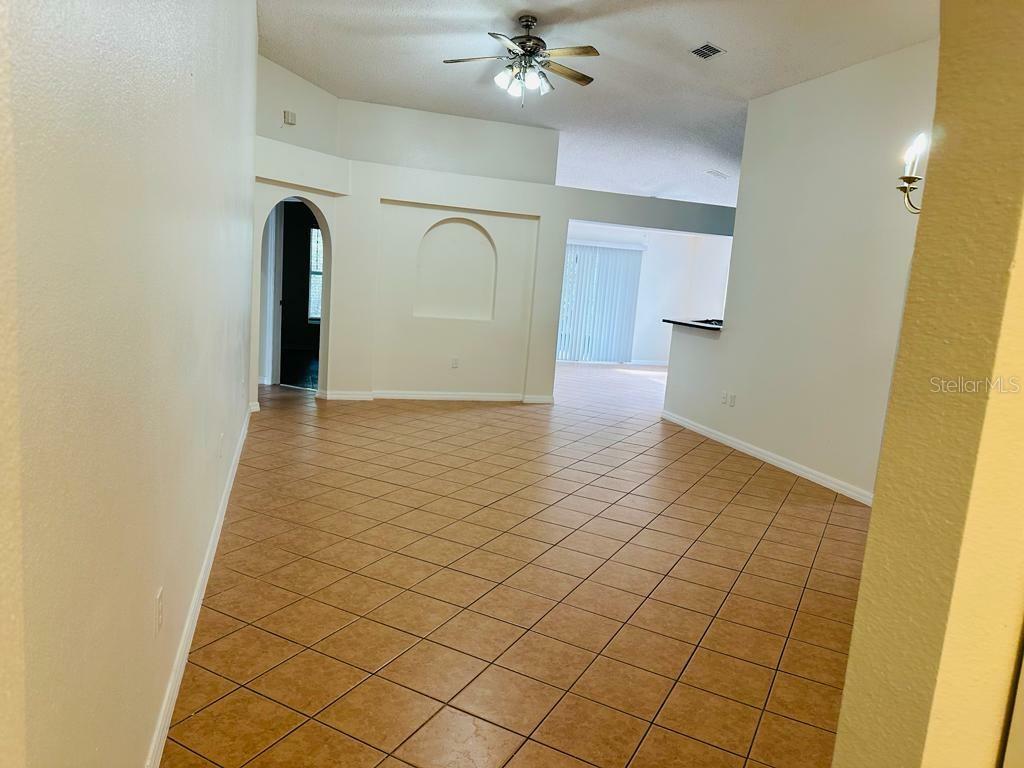 Property Photo:  10827 Laxton Street  FL 32824 