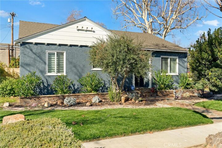Property Photo: 3977 Lees Avenue CA 90808
