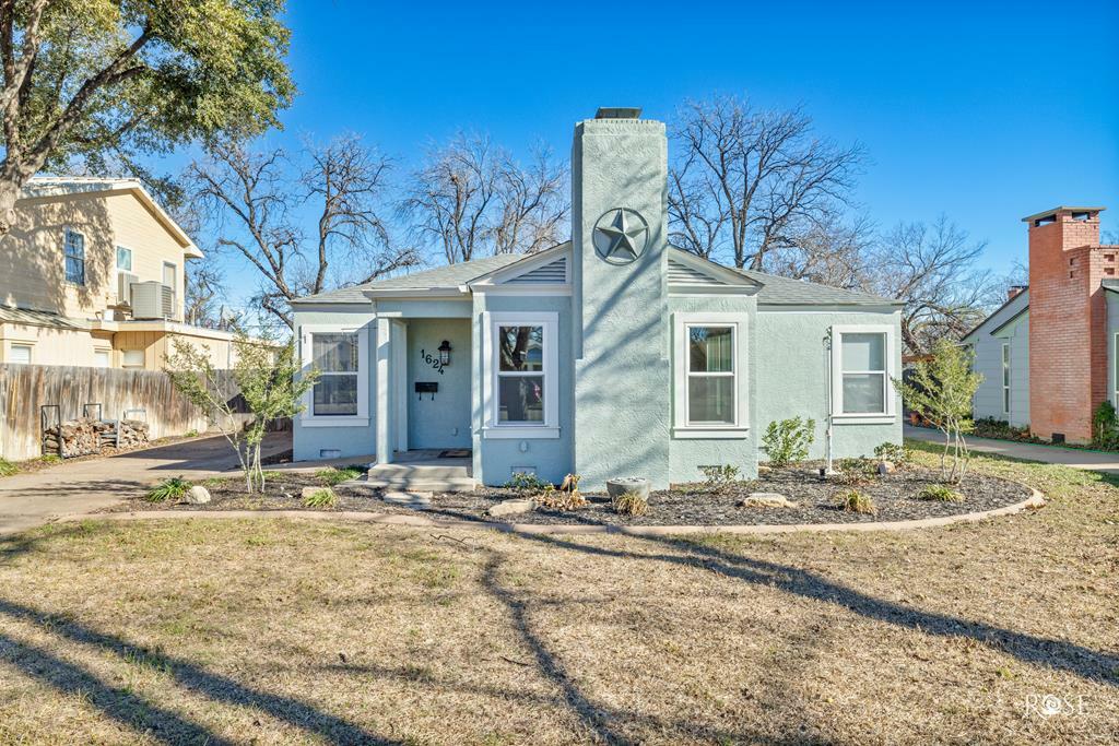 Property Photo:  1624 Shafter St  TX 76901 