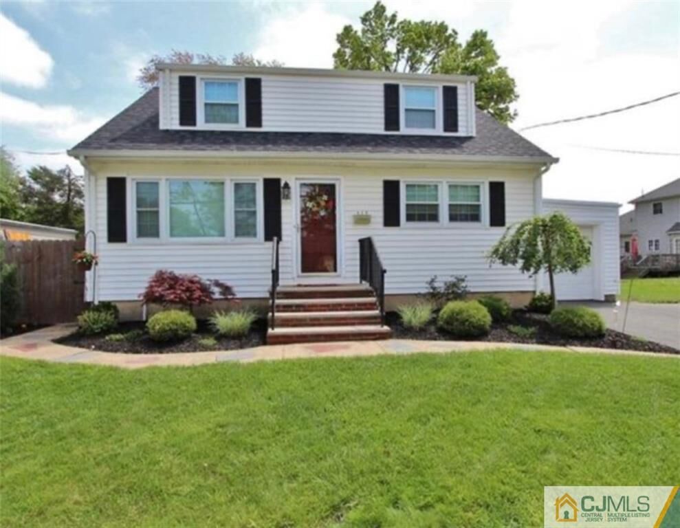 Property Photo: 479 Sampton Avenue NJ 07080