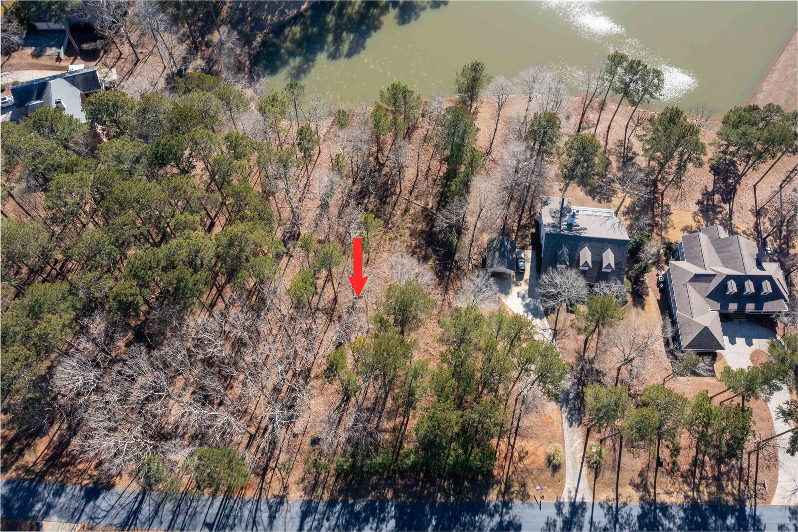 Property Photo: 1030 Big Water Point GA 30642