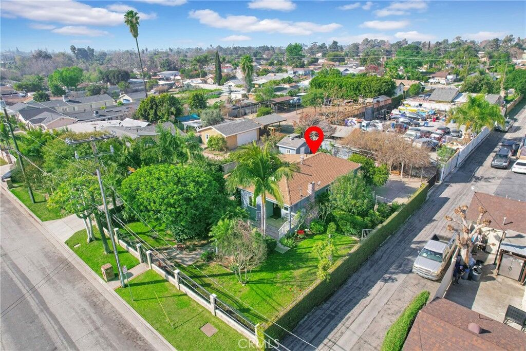Property Photo:  119 S Orange Blossom Avenue  CA 91746 