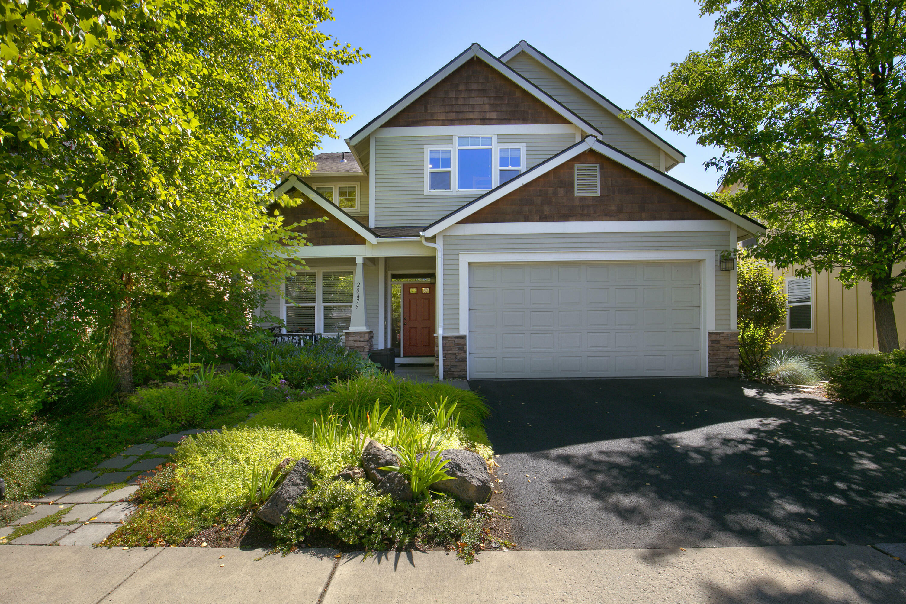 Property Photo: 20475 Karch Drive OR 97702
