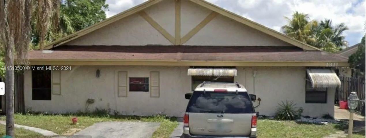 1309 SW 75th Ave  North Lauderdale FL 33068 photo