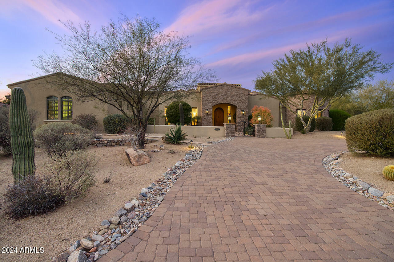 Property Photo:  19174 N 95th Place  AZ 85255 