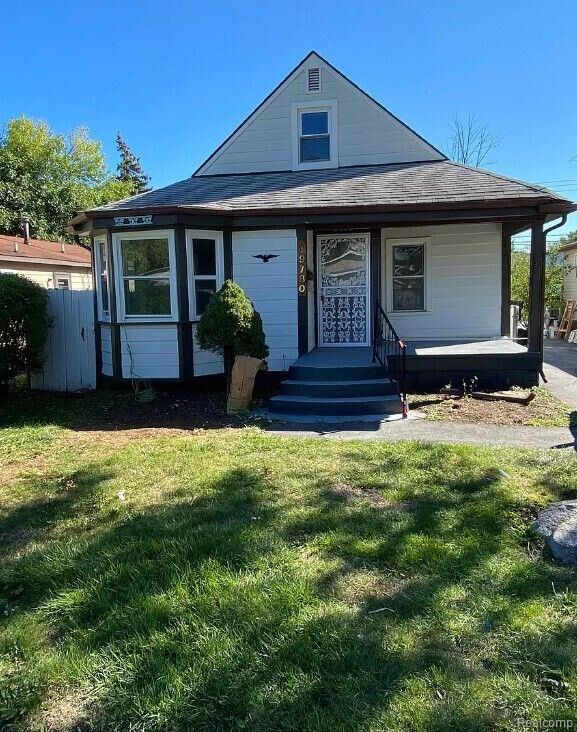 Property Photo: 19780 Vermander MI 48035