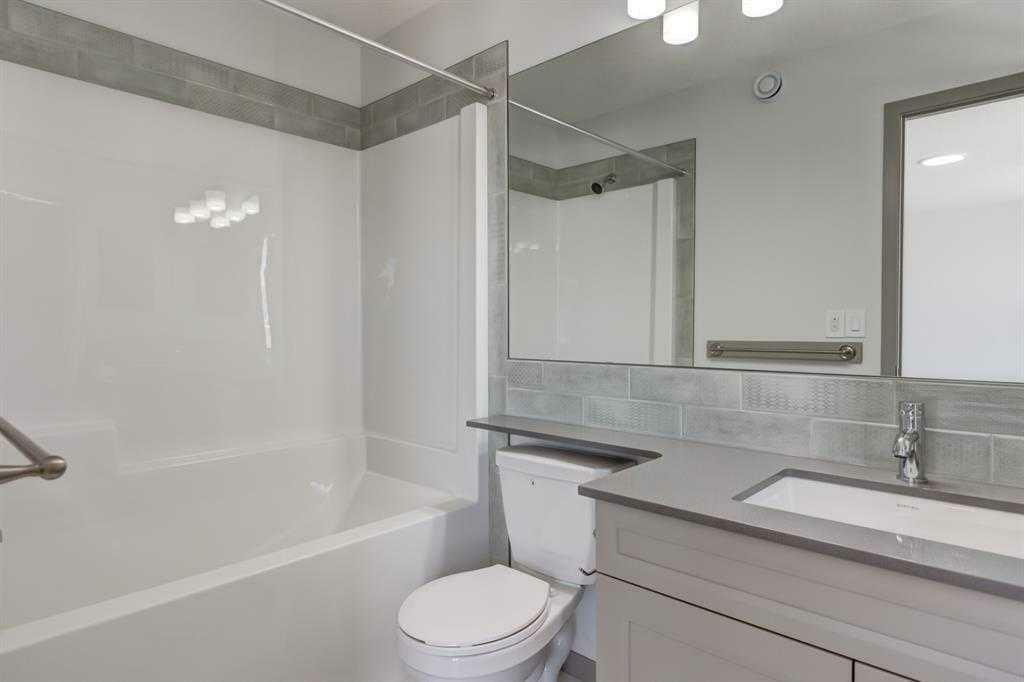 Property Photo:  54 Lucas Cove NW  AB T3P 1M4 