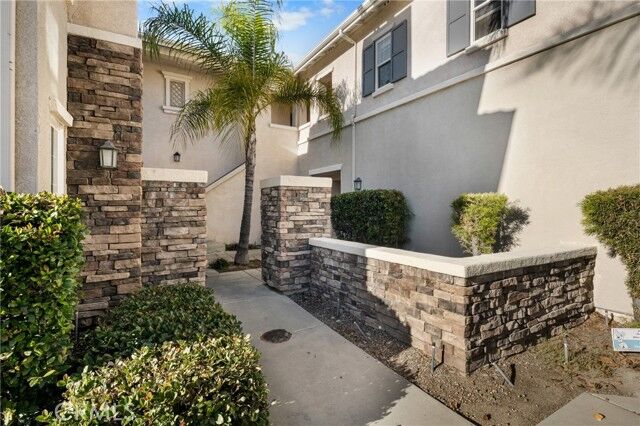 Property Photo:  26472 Arboretum Way 2208  CA 92563 