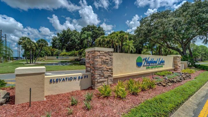 Property Photo:  2740 Whitebridge Drive B  FL 34684 