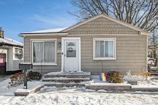 Property Photo: 6485 Huron Street MI 48180