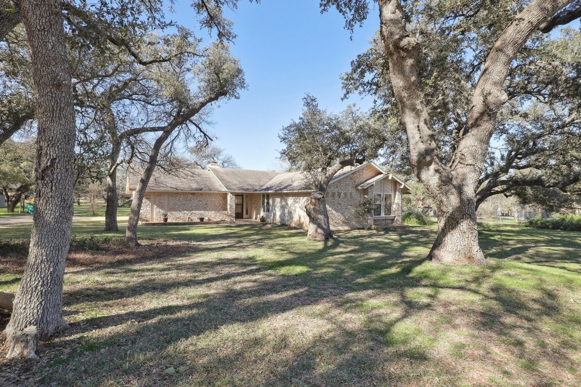 Property Photo:  303 Goldeneye Circle  TX 78610 