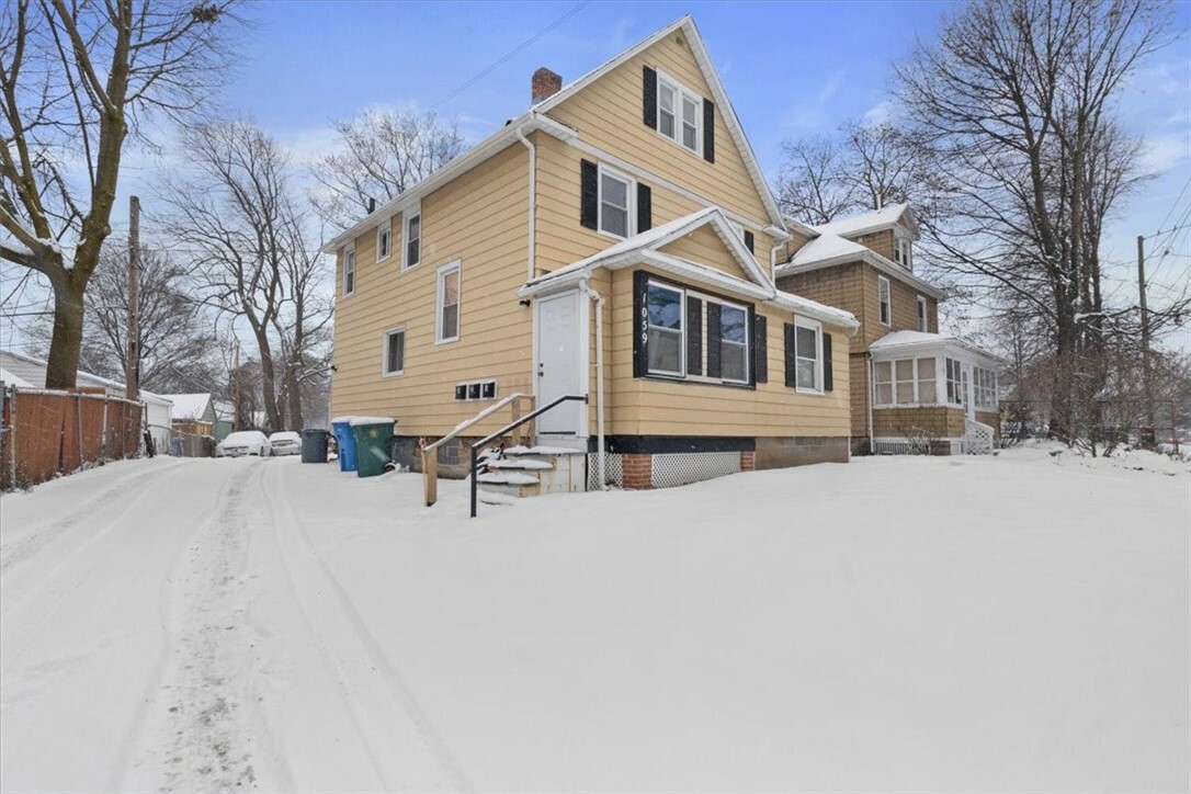 Property Photo:  1059 Atlantic Avenue  NY 14609 