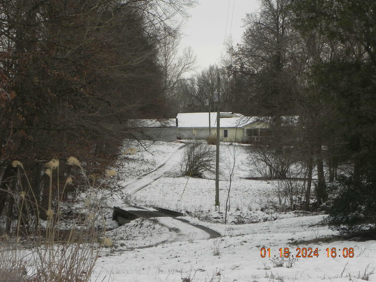 Property Photo:  864 County Road 323  MO 65250 