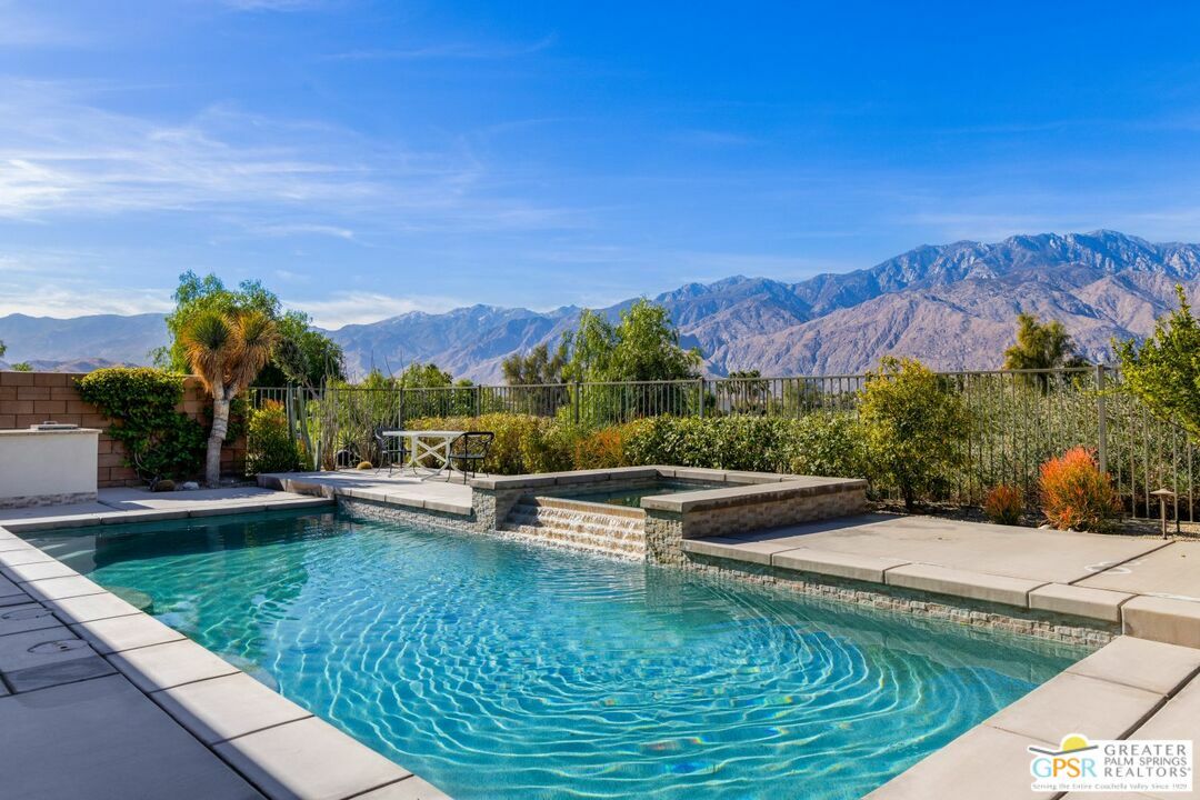 Property Photo: 799 Spaulding Ln CA 92262